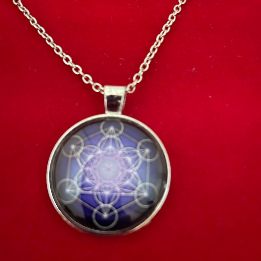 Crystal grid pendant